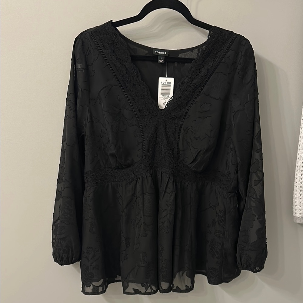 Torrid Black Peplum 3/4 Sleeve Blouse